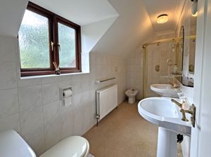 Photo 24- click for photo gallery